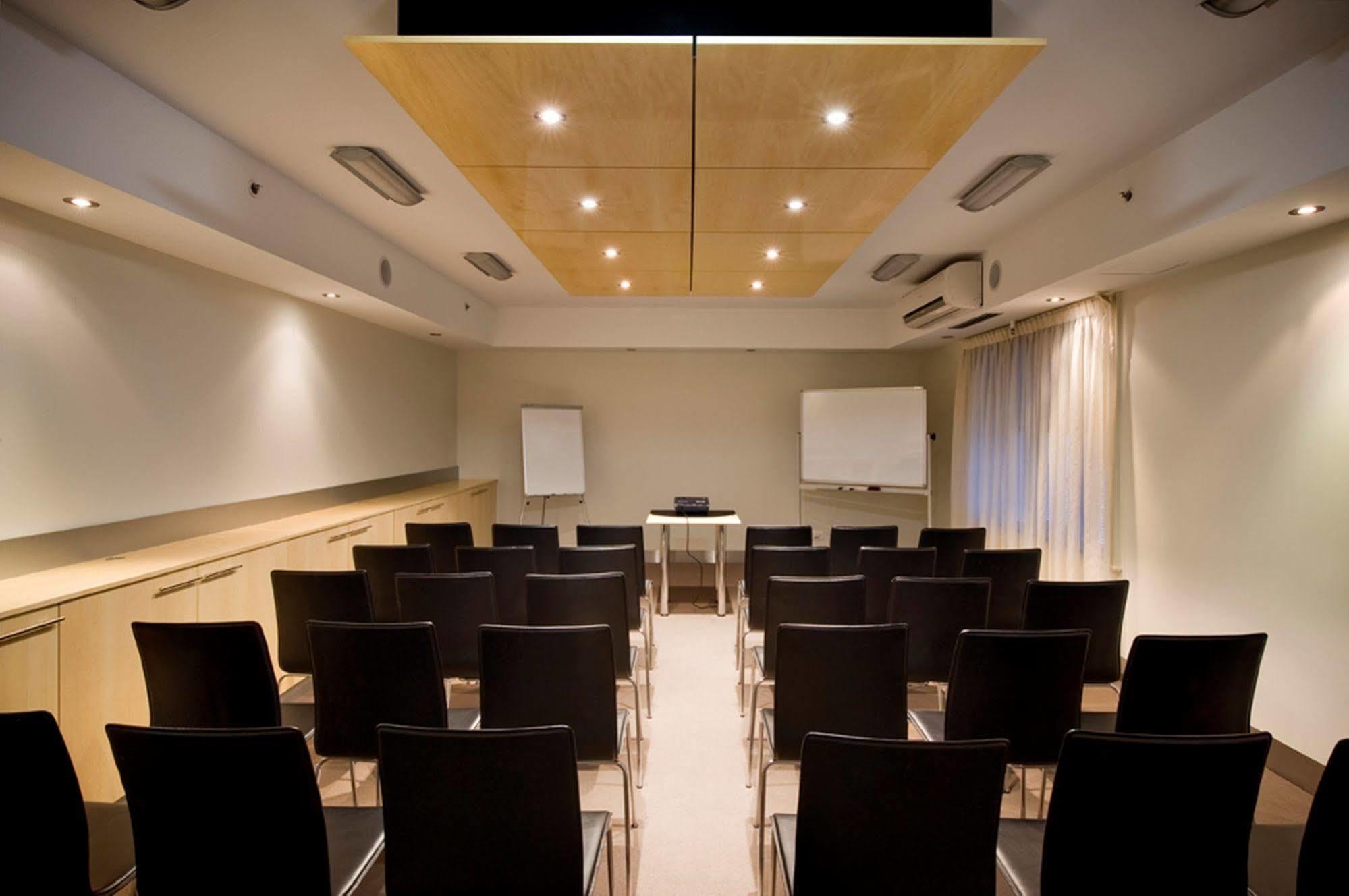 אדלייד Miller Apartments מראה חיצוני תמונה